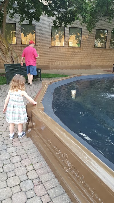 Photos of Zane Square (Veteran's Park)