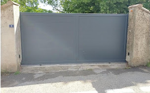 Photo n°5 de Azur Compagnons à La Garde (Magasin de stores et de rideaux)