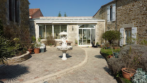 Photo n°13 de Le relais de la cure à Saint-Juire-Champgillon (Chambre d'hôtes)