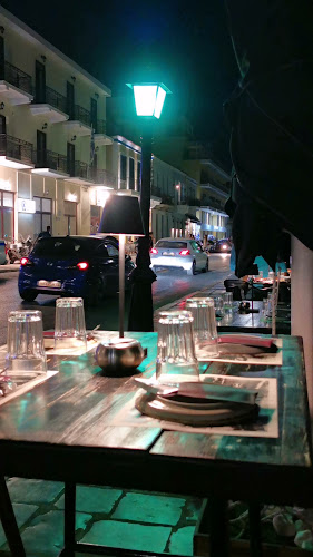 Unico Wine Bar & Restaurant - Πίτσα