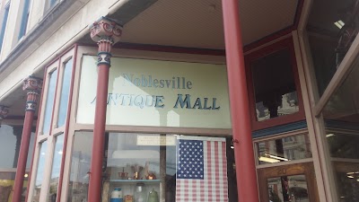 Photos of Noblesville Antique Mall