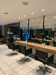 Photo n°3 de Allées 26 à Tarbes (Salon de coiffure)