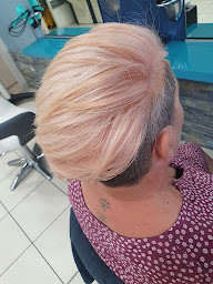 Photo n°18 de Agnès Coiffure à Gap (Salon de coiffure)