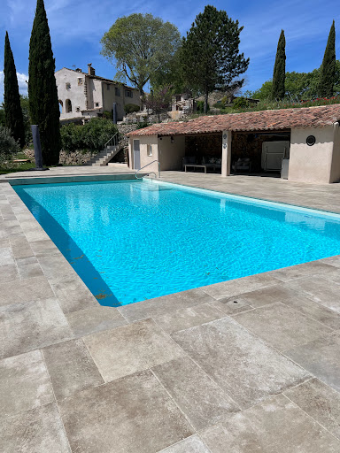 Photo de Piscine Polyester Etanchéité à Vidauban (83550)