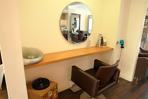 Photo n°12 de Côté Salon à La Forêt-Fouesnant (Salon de coiffure)