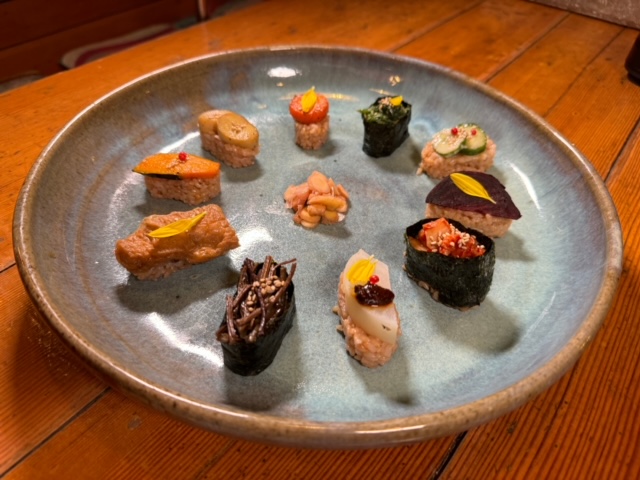 Mominoki House by null