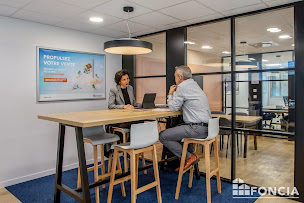 Photo n°18 de FONCIA | Agence Immobilière | Achat-Vente | Paris 15ème | Avenue Emile Zola à Paris (Consultant immobilier)