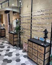 Photo n°27 de Optique Médicale vision et audition à Remoulins (Magasin d'appareils auditifs)