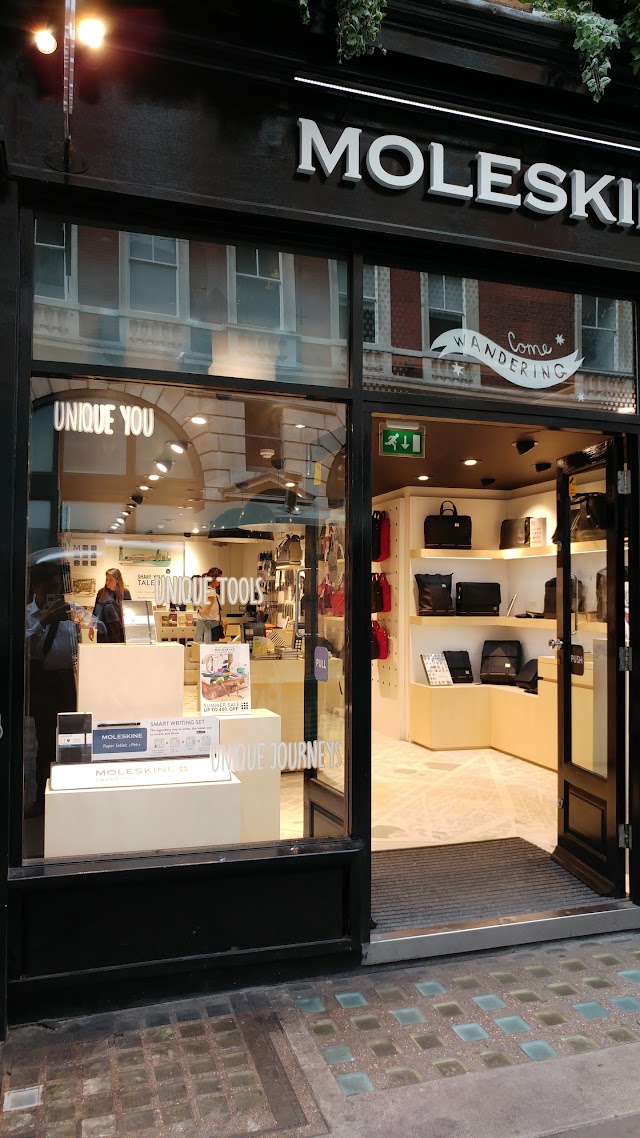 Moleskine Store