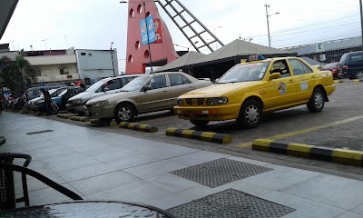shopping-mall