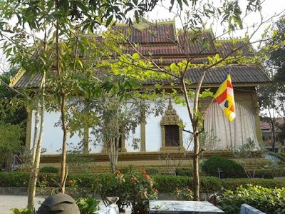 Photos of Dongsawath Temple