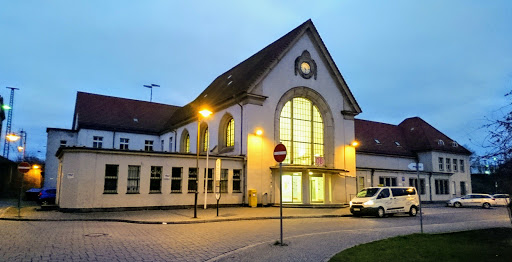 HD Presse u. Buch im Bahnhof - Thumbnail
