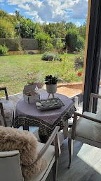 Photo n°15 de Alix Au Pays des Pierres Dorées à Alix (Hostellerie)