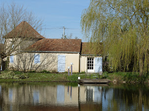 Photo n°1 de Le Clos des nénuphars à Bazouges Cré sur Loir (Gîte)