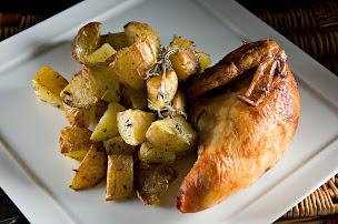 Photo n°5 de LEO RESTO - AIRE DE MANZAT à Loubeyrat (Sandwicherie)