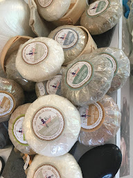 Photo n°9 de Un Monde Imagin'Hair - Salon de coiffure Bio et Végétal à Pont L'Abbé à Pont-l'Abbé (Salon de coiffure)