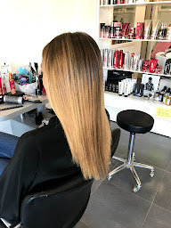 Photo n°22 de Coiff & Vous à Solliès-Pont (Salon de coiffure)