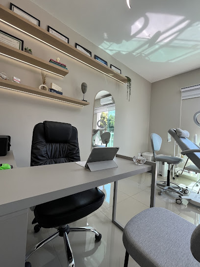 Dra. Beatriz Iung - Clínica de Estética, beleza e bem-estar Curitiba.