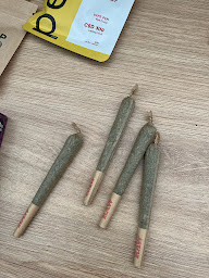 Photo n°35 de CBD SHOP PARIS - BOUTIQUE CBD - LIVRAISON CBD à Ivry-sur-Seine (Magasin de cannabis)