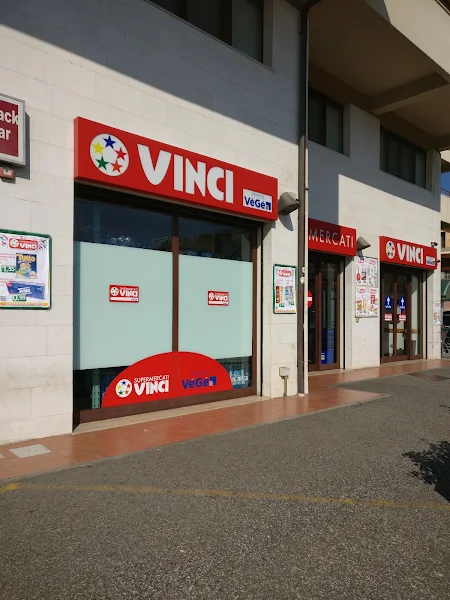 Supermarceti Vinci photo