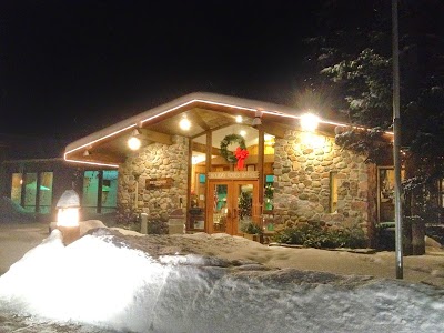 Photos of Holiday Acres Resort on Lake Thompson