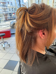 Photo n°17 de 1ére Avenue - Coiffeur Lyon 7 à Lyon (Magasin de produits de beauté)