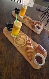 Photo n°13 de Restaurant Chez Nous à Fos-sur-Mer (Restaurant)