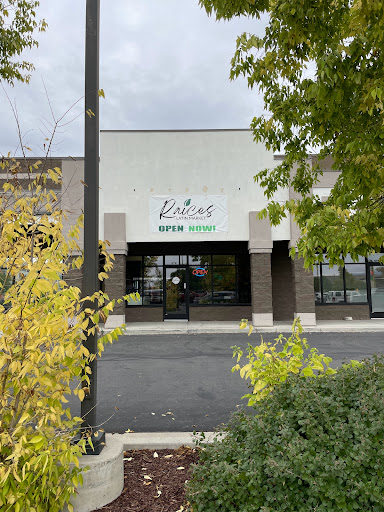 Raíces Latin Market
