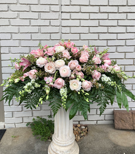 Doug Ruling Flower Shop