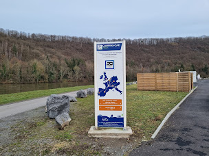 Photo n°31 de Aire Camping-Car Park à Fumay (Terrain pour camping-cars)