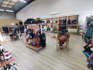 Photo n°10 de Planèt'équestre à Le Pont-de-Beauvoisin (Magasin)