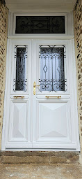 Photo n°14 de Restoin menuiserie Agencement à Kernascléden (Atelier de menuiserie)