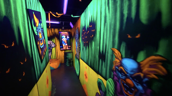 BAYVILLE SCREAM PARK by null