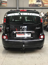 Photo n°39 de France Attelage à Marquette-lez-Lille (Magasin d'accessoires automobiles)