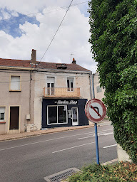 Photo n°3 de Fashion Coiffure chez hamza à Montceau-les-Mines (Salon de coiffure)