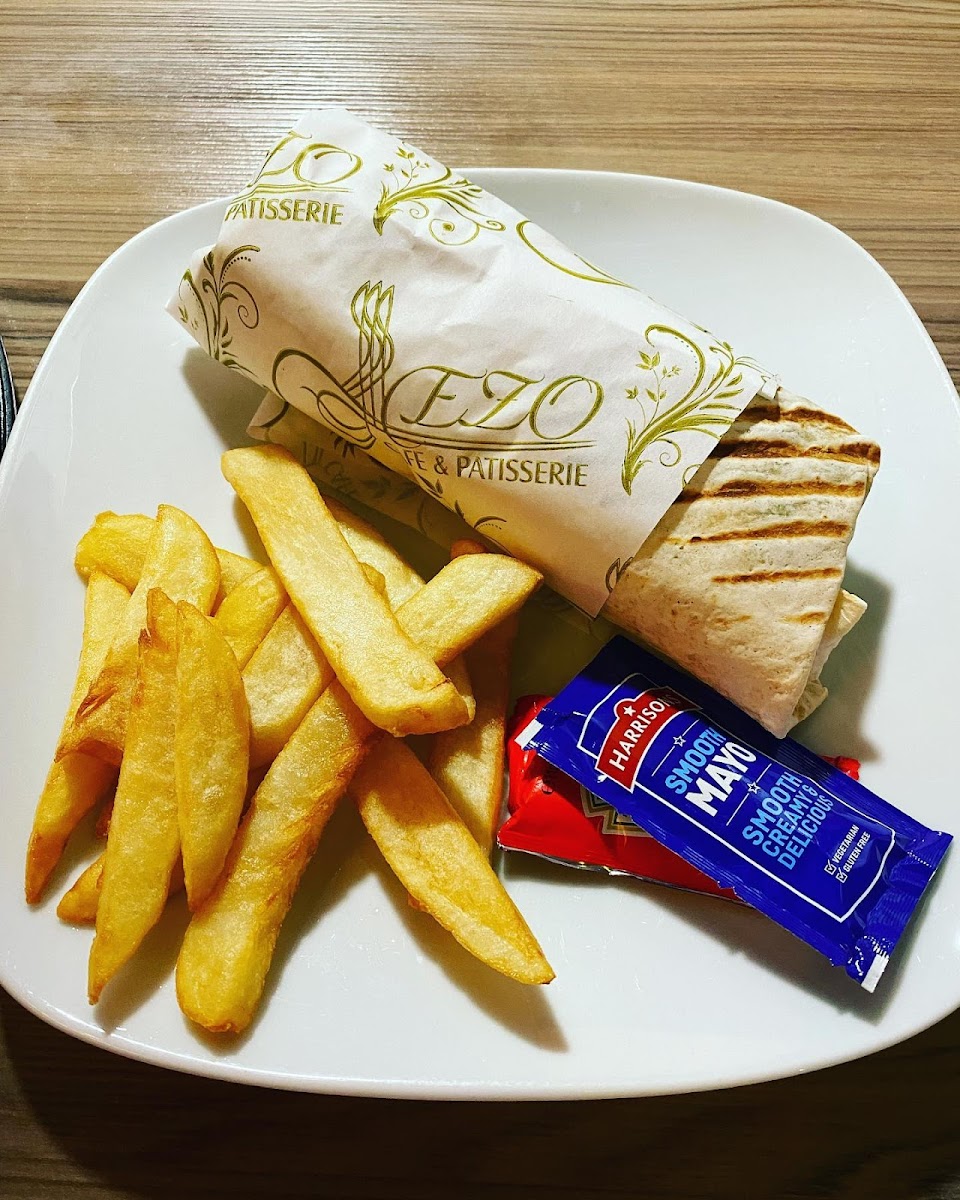 Ezo Cafe Lounge — photo 5
