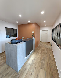 Photo n°3 de Cabinet dentaire Drs Angeles, Arazo & Labarriere à Cintegabelle (Cabinet dentaire)