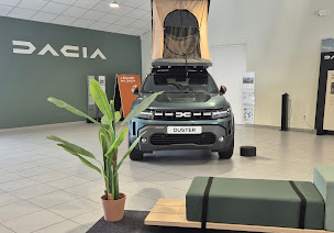 Photo n°13 de DACIA Englos - Groupe Autosphere à Sequedin (Vendeur de voitures d'occasion)