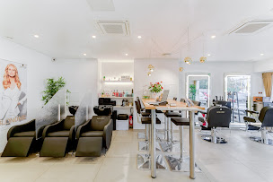 Photo n°22 de INOVEORE COIFFURE HEAD SPA à Eaubonne (Spa)