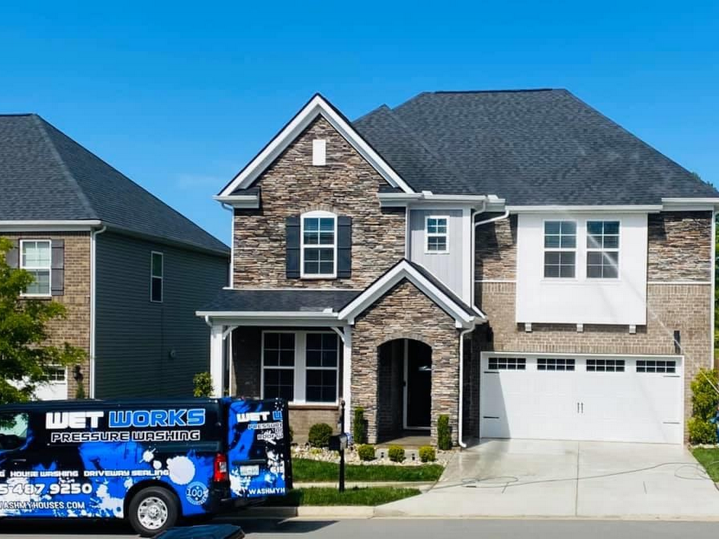 Wet Works Pressure Washing and Roof Cleaning