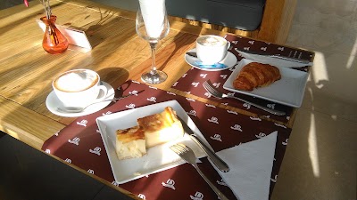 Photos of Delicias De Paris