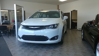 Photos of Kennebec Dodge Chrysler Inc.