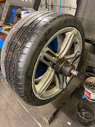 Photo n°21 de MM PNEUS à Brétigny-sur-Orge (Magasin de pneumatiques d'occasion)