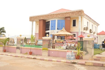 Photos of Fountain Hotel