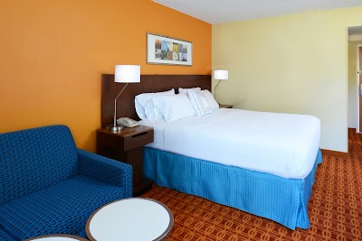 Photos of Fairfield Inn & Suites by Marriott Winston-Salem Hanes Mall
