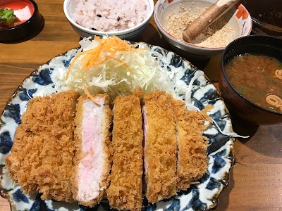 Photos of 厚切りとんかつよし平 いなり店