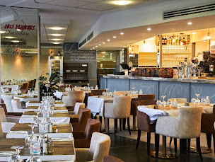 Photo n°2 de Le Patio de Saint Cloud à Saint-Cloud (Brasserie)