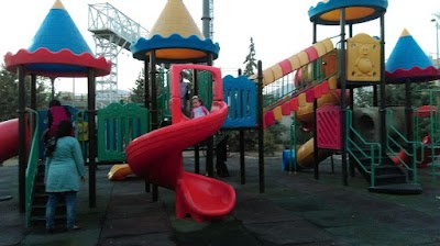 Photos of Sanaz park