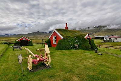 Photos of Lindarbakki