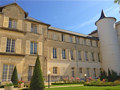 Photo de Maison de Retraite des Augustines à Saint-Germain-de-la-Grange (78640)